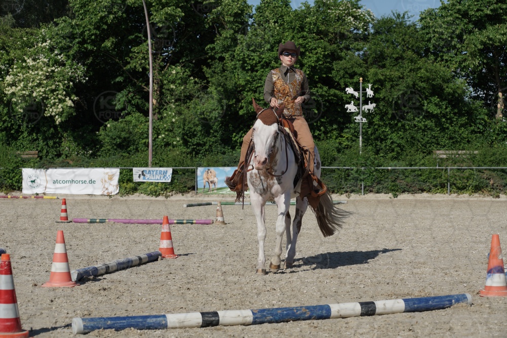 s_APF06823.jpg